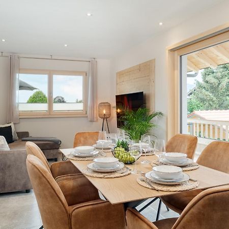 Fenjoy: Ferienapartment In Neubau / Balkon / Bbq Бернау ам Кимзе Екстериор снимка
