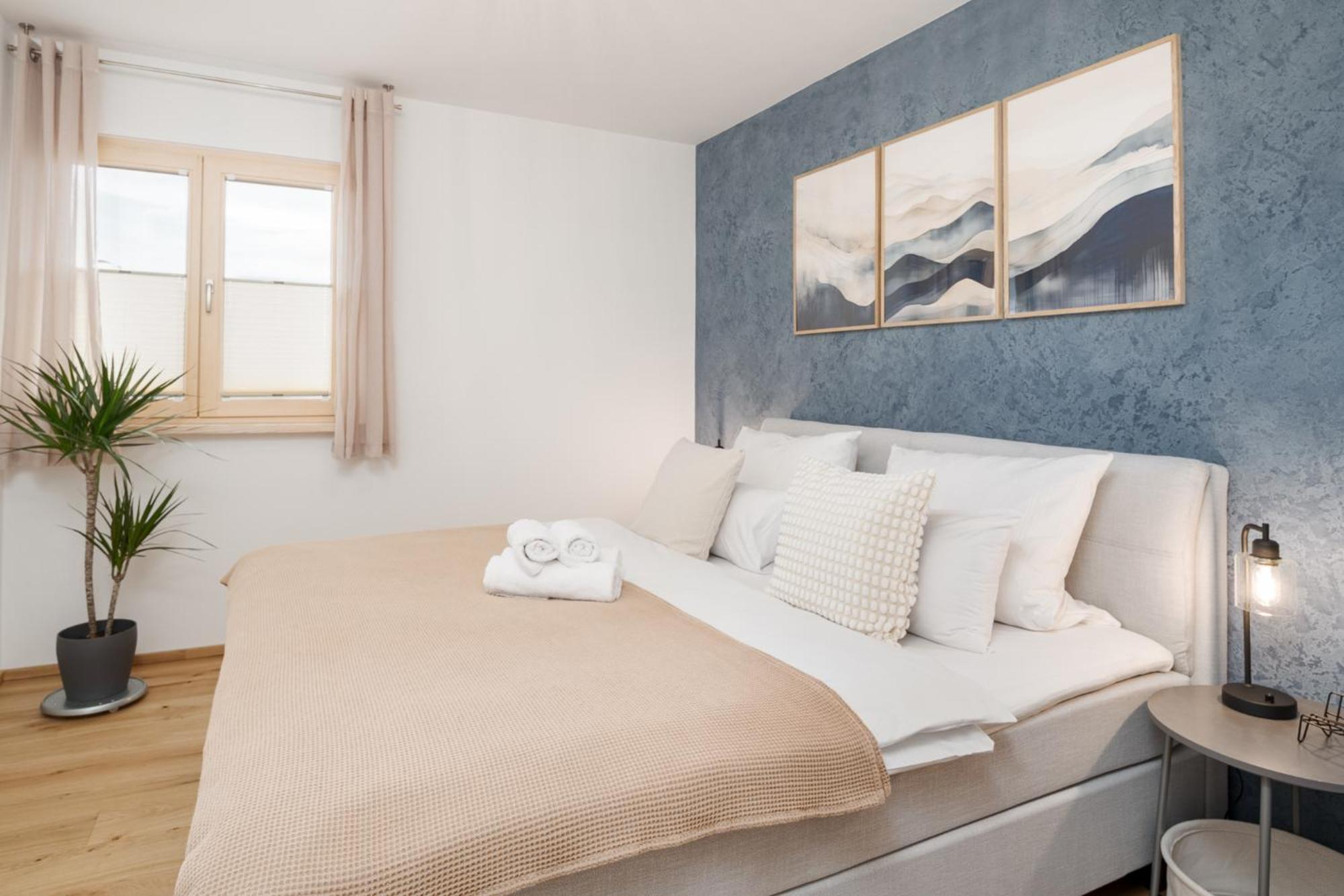 Fenjoy: Ferienapartment In Neubau / Balkon / Bbq Бернау ам Кимзе Екстериор снимка